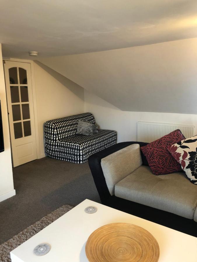 Apartment South *